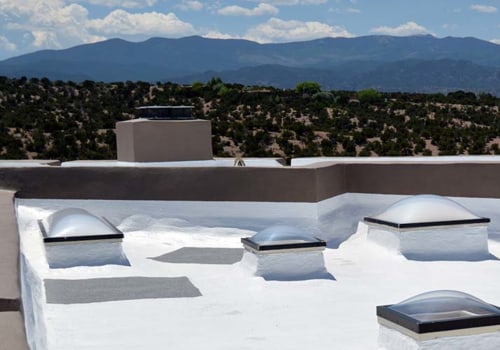Benefits of Commercial Roofs: Energy Efficiency and Savings